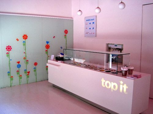 Top-it-frozen-yoghurt