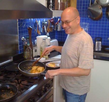 Dan Perlman preparing dinner for his guests at his closed doors restaurant Casa SaltShaker