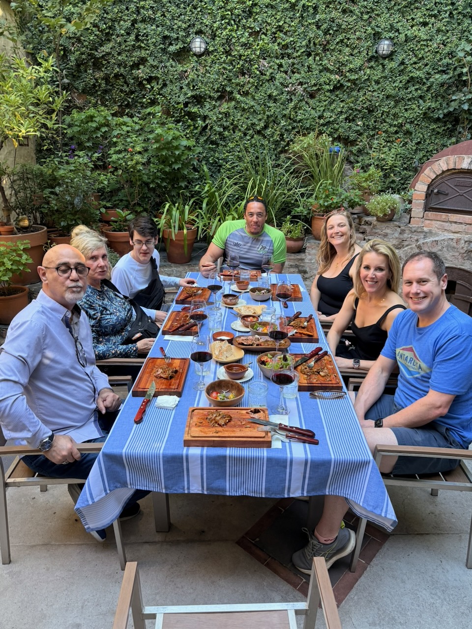 Asado Adventure guests sharing lunch in a Palermo Viejo courtyard