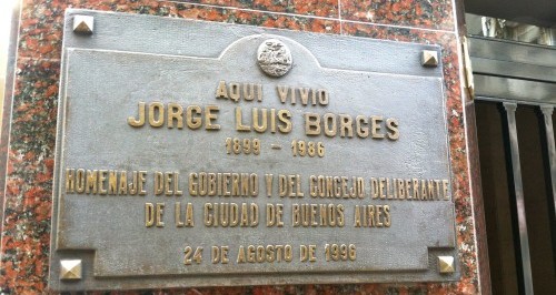 Borges Apartment