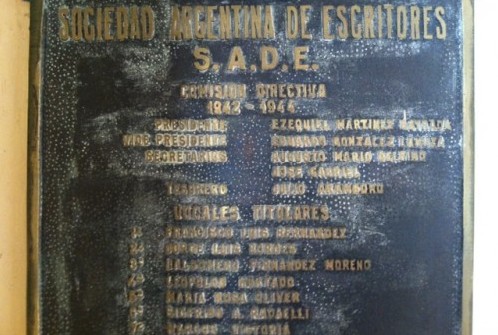 Borges Plaque